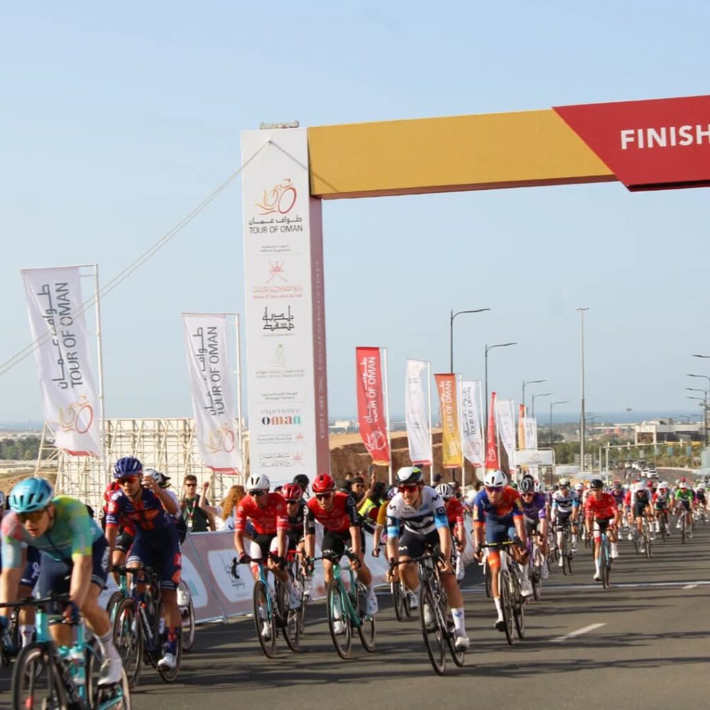 【RACE REPORT】Stage 4: Oman Across Ages Museum > Oman Convention and Exhibition Center / 181,5 km