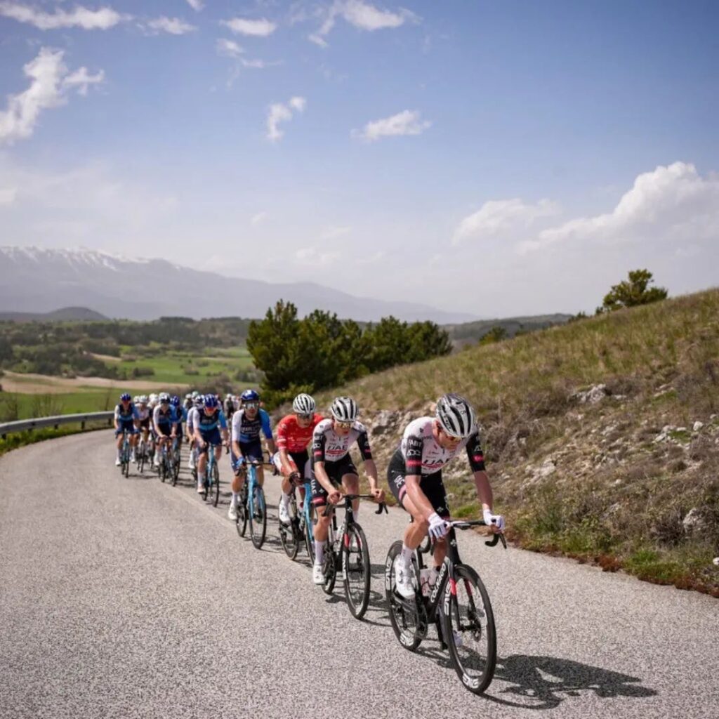 【RACE REPORT】Stage 2 / Tocco da Casauria – Penne 138 km