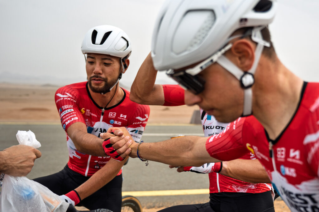 【RACE REPORT】AlUla Tour 2026  Stage 1 / 158 km